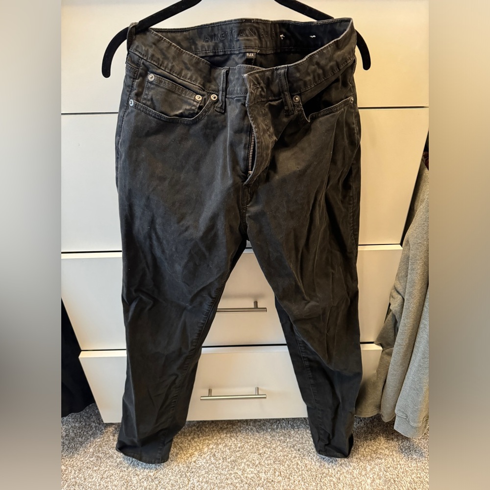 Men’s American Eagle Flex jeans